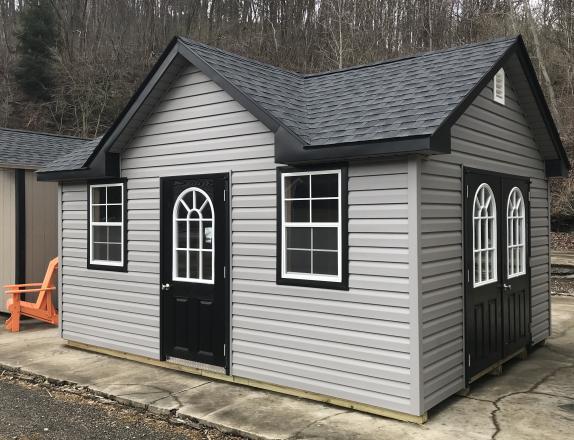 12x16 Victorian Deluxe with Vinyl Siding